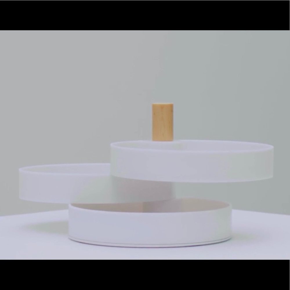 The2Bandits™ Tiered Catchall Tray